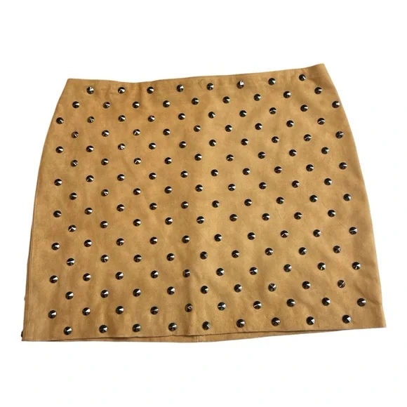 NEW Alice + Olivia Elana Studded Suede Mini Skirt Tan (Worn On TV) Size 6